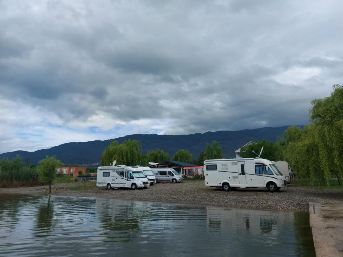 Sunrise Hotel & Camping Struga Eksteriør bilde