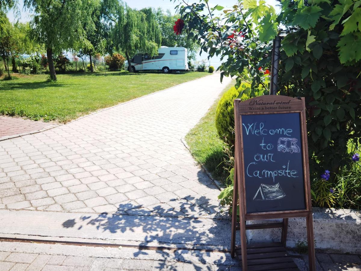 Sunrise Hotel & Camping Struga Eksteriør bilde