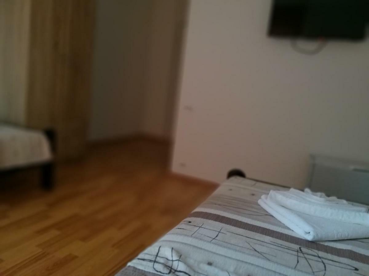 Sunrise Hotel & Camping Struga Eksteriør bilde